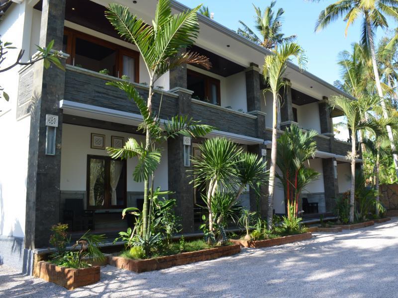 Hotel The Galuh Pekutatan Pulukan Exterior foto