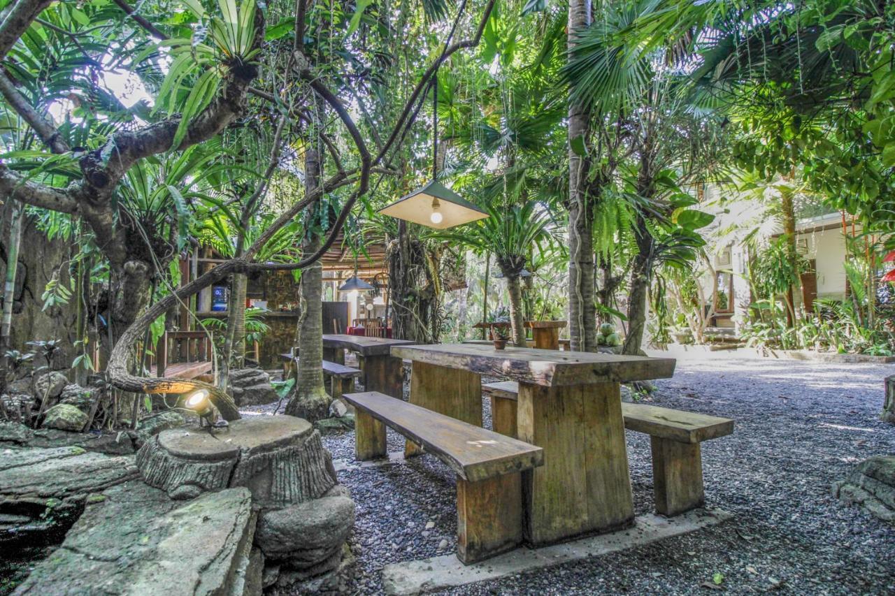 Hotel The Galuh Pekutatan Pulukan Exterior foto